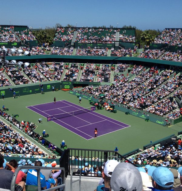 Serena_Williams-Carla_Suárez_Navarro_2015_Miami_Open